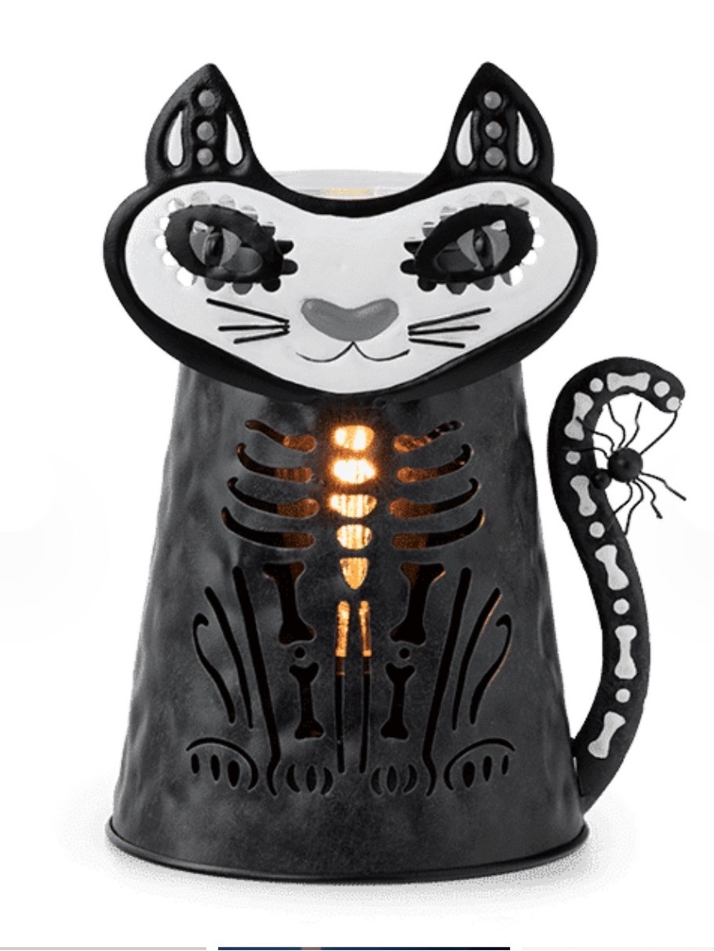 Scentsy Very Superstitious Warmer Spooky Black Cat
Halloween NIB Retired